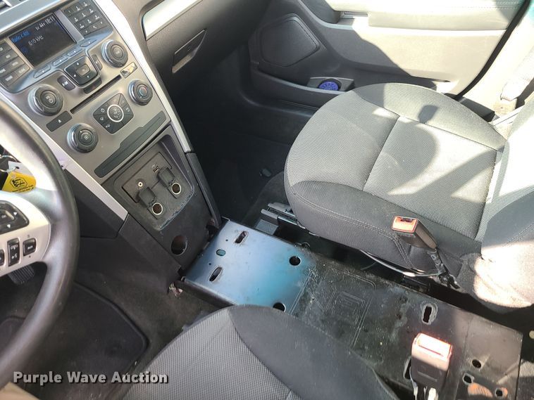 image for item DR7805 2013 Ford Explorer Police Interceptor  SUV