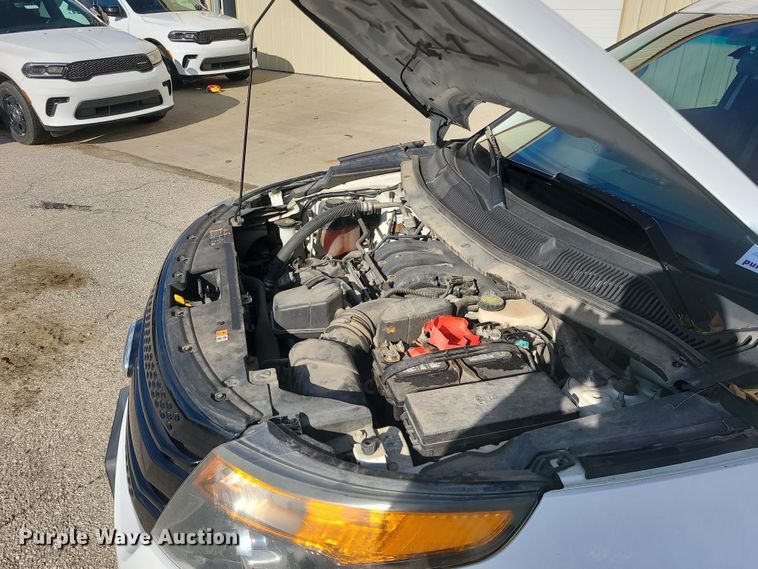 image for item DR7805 2013 Ford Explorer Police Interceptor  SUV