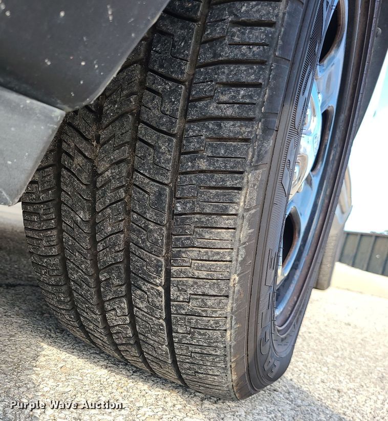 image for item DR7805 2013 Ford Explorer Police Interceptor  SUV