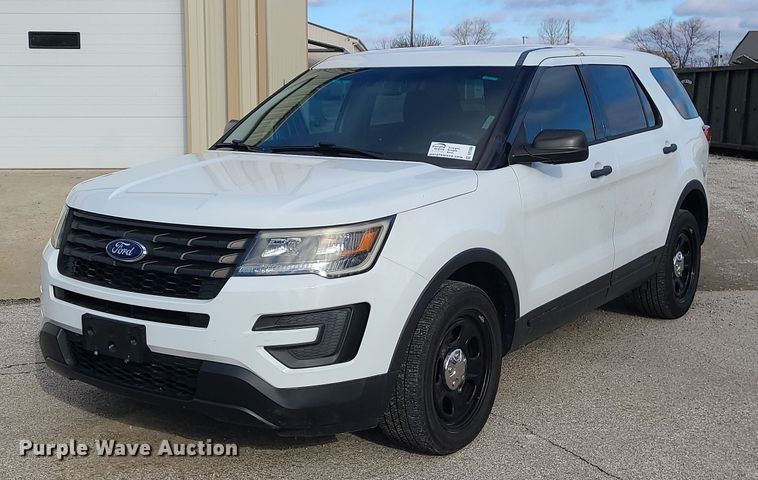 image for item DR7806 2016 Ford Explorer Police Interceptor  SUV