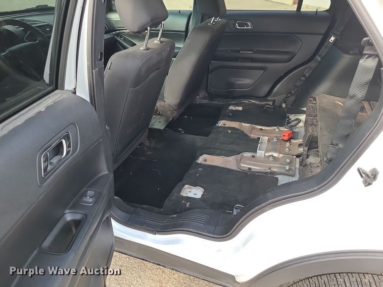 image for item DR7806 2016 Ford Explorer Police Interceptor  SUV