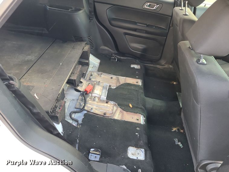 image for item DR7806 2016 Ford Explorer Police Interceptor  SUV