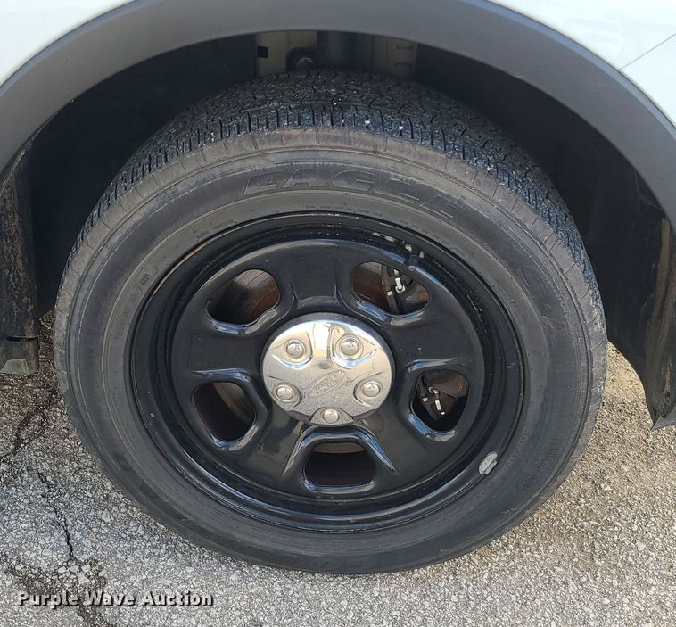 image for item DR7806 2016 Ford Explorer Police Interceptor  SUV