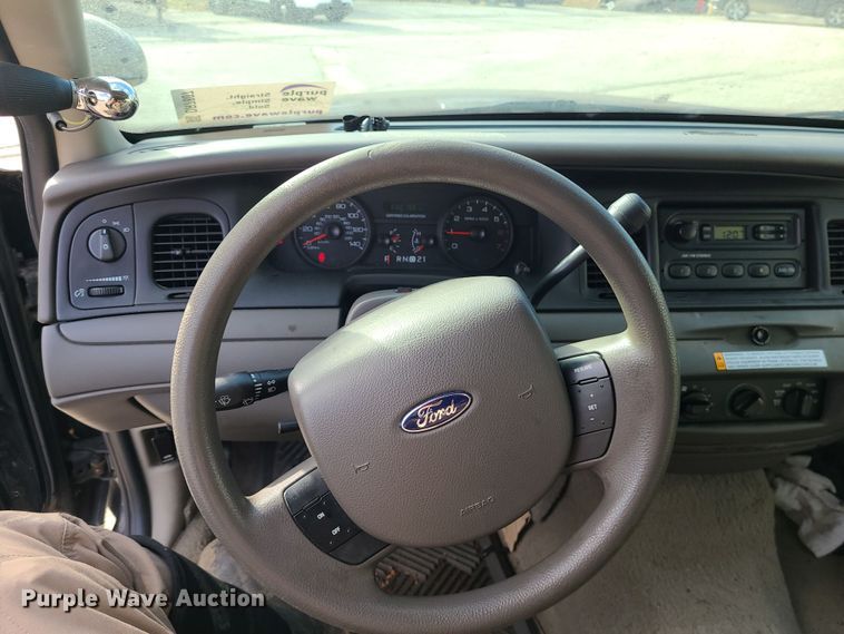 image for item DR7807 2008 Ford Crown Victoria Police Interceptor