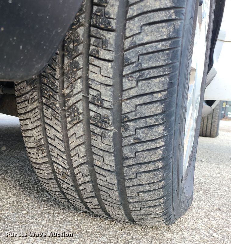 image for item DR7807 2008 Ford Crown Victoria Police Interceptor