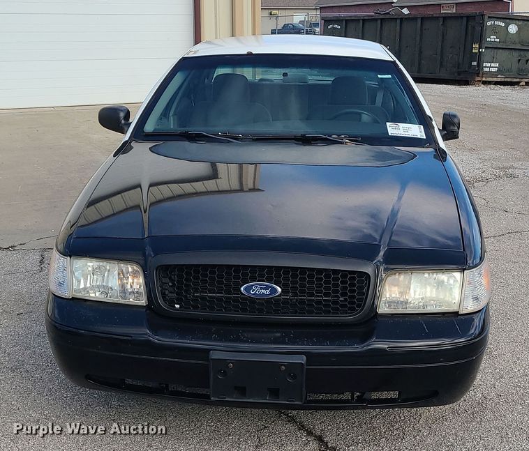 image for item DR7808 2008 Ford Crown Victoria Police Interceptor
