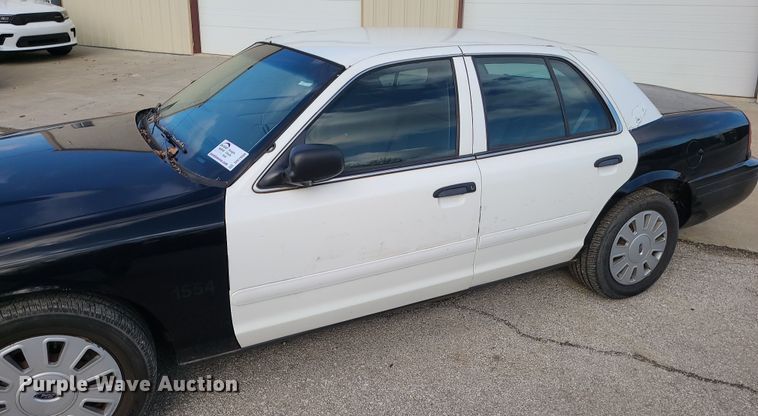image for item DR7808 2008 Ford Crown Victoria Police Interceptor