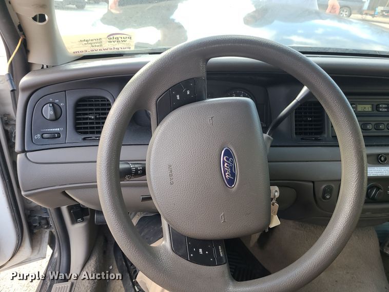 image for item DR7808 2008 Ford Crown Victoria Police Interceptor