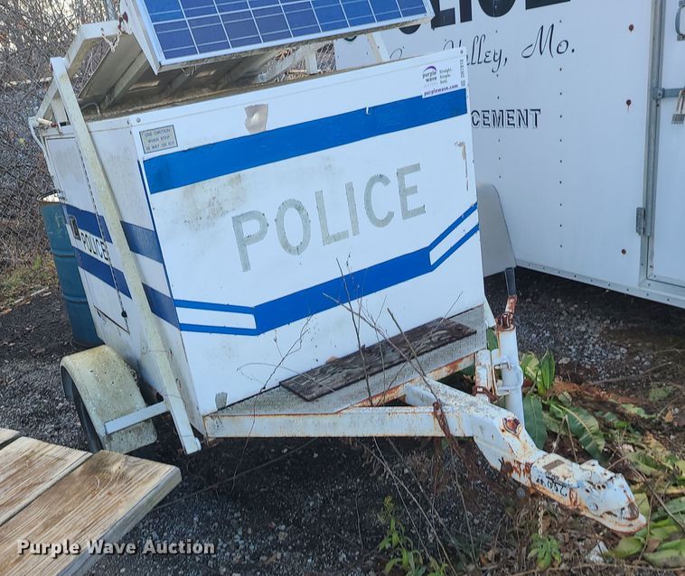 image for item DR7810 1996 Kustom Signals   radar trailer