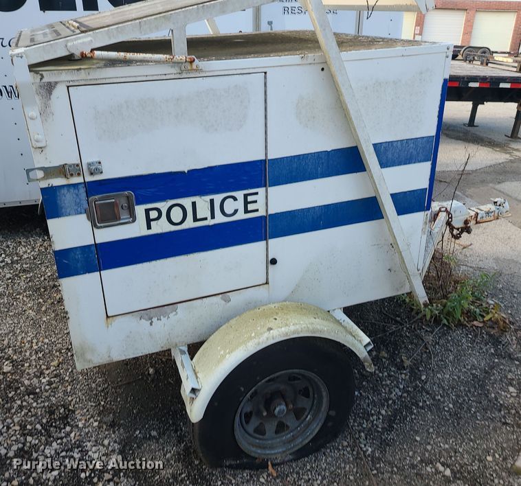 image for item DR7810 1996 Kustom Signals   radar trailer