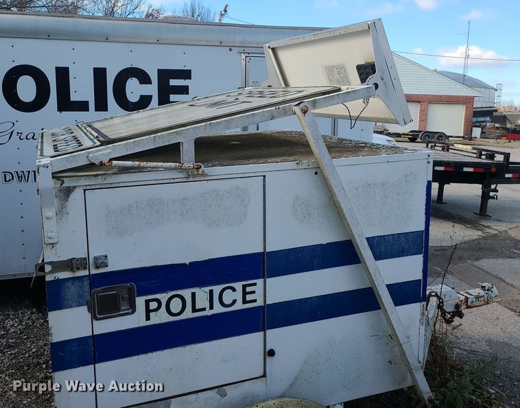 image for item DR7810 1996 Kustom Signals   radar trailer