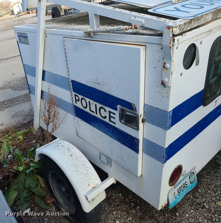 image for item DR7810 1996 Kustom Signals   radar trailer