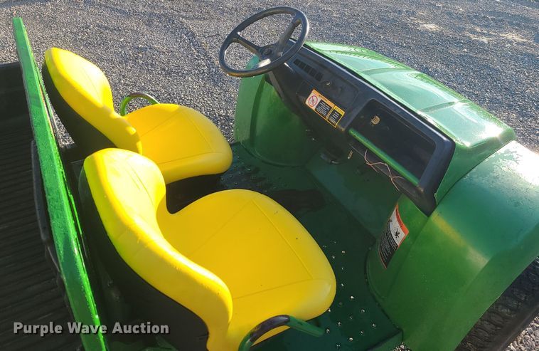 image for item DR7814 John Deere Gator Turf  utility vehicle