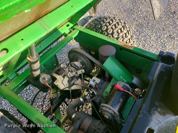 image for item DR7814 John Deere Gator Turf  utility vehicle