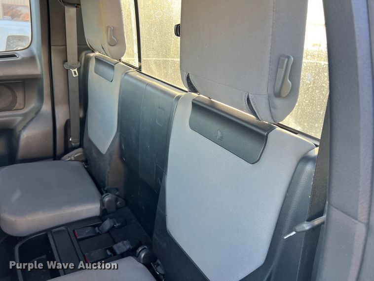 image for item DS2463 2016 Toyota Tacoma  Access Cab pickup truck