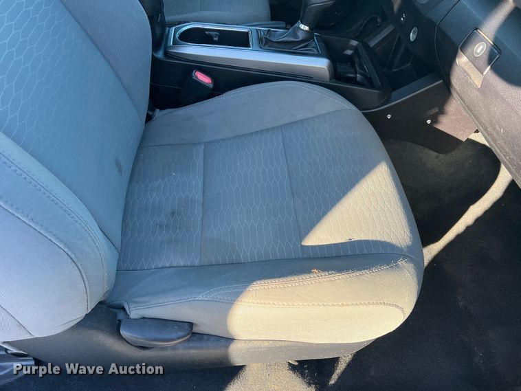 image for item DS2463 2016 Toyota Tacoma  Access Cab pickup truck