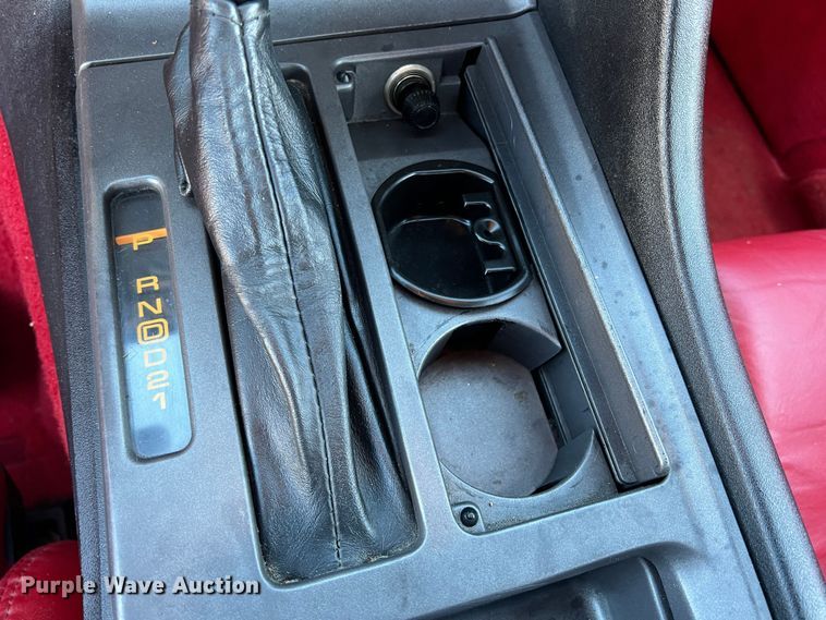 image for item DS2464 1990 Chevrolet Corvette