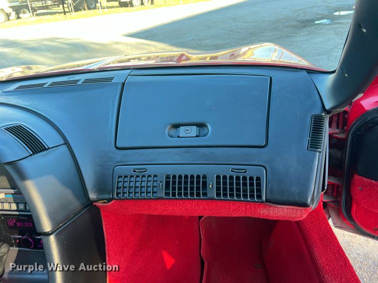 image for item DS2464 1990 Chevrolet Corvette