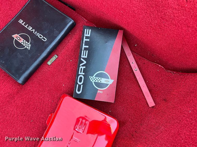 image for item DS2464 1990 Chevrolet Corvette