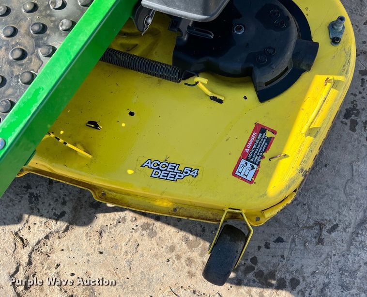 image for item DS2482 John Deere Z535M  ZTR lawn mower