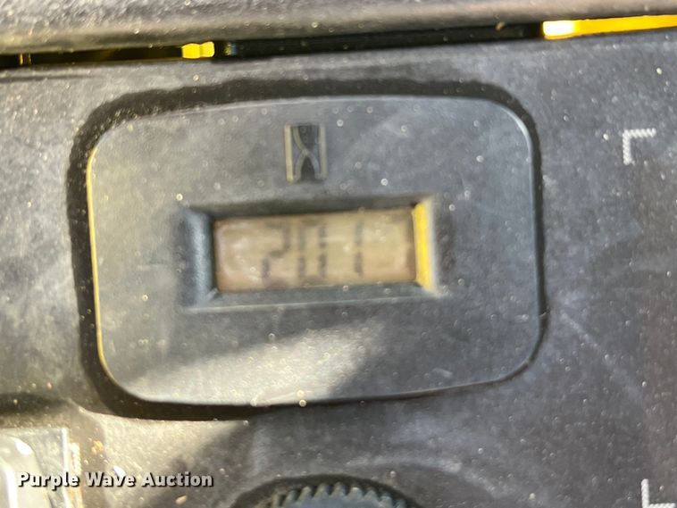 image for item DS2482 John Deere Z535M  ZTR lawn mower