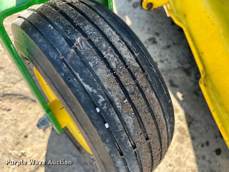 image for item DS2482 John Deere Z535M  ZTR lawn mower