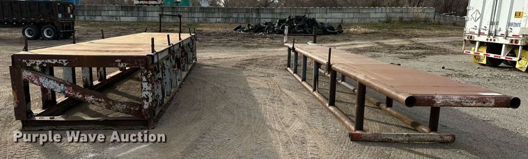 image for item DW2936 (2) pipe racks