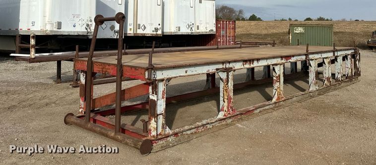 image for item DW2936 (2) pipe racks