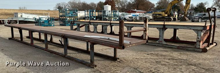 image for item DW2936 (2) pipe racks