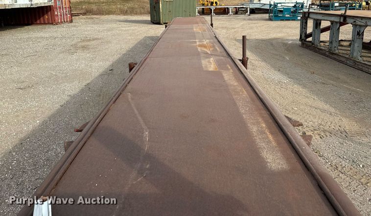 image for item DW2936 (2) pipe racks