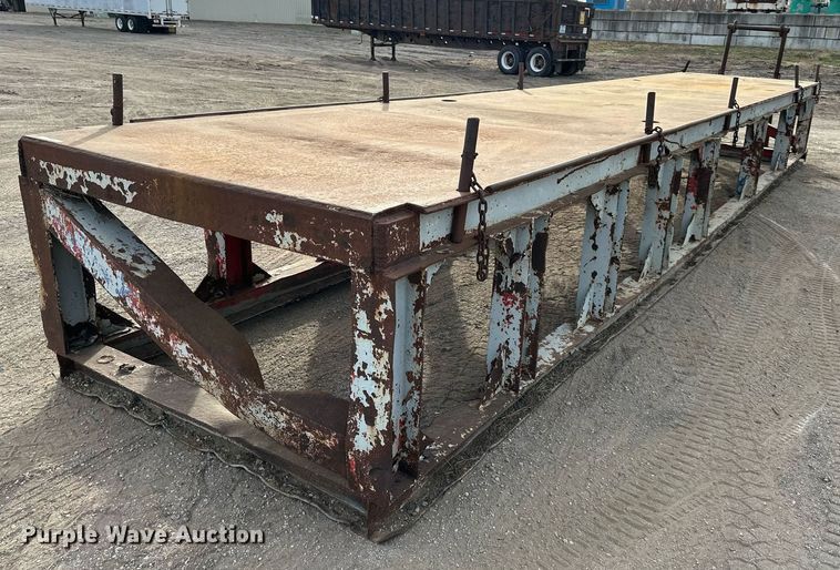 image for item DW2936 (2) pipe racks