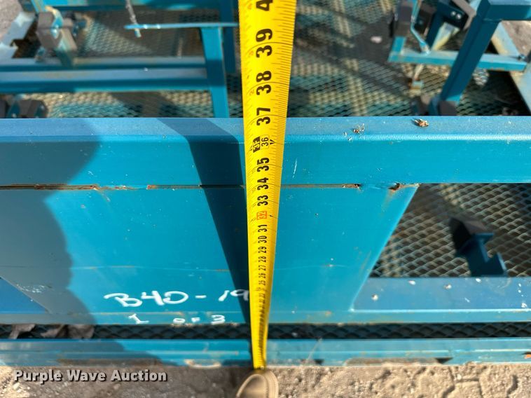 image for item DW2938 (10) storage racks