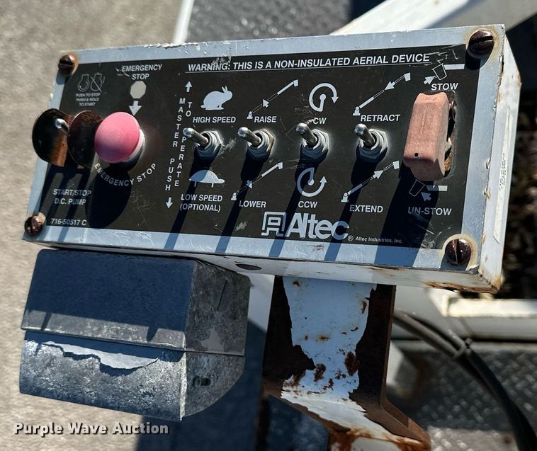 image for item DW2943 2007 Ford F550 Super Duty  bucket truck