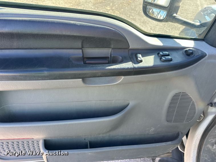 image for item DW2943 2007 Ford F550 Super Duty  bucket truck