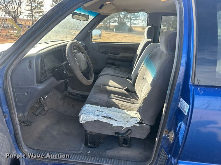 image for item EK9794 1997 Dodge Ram 1500  Club Cab pickup truck