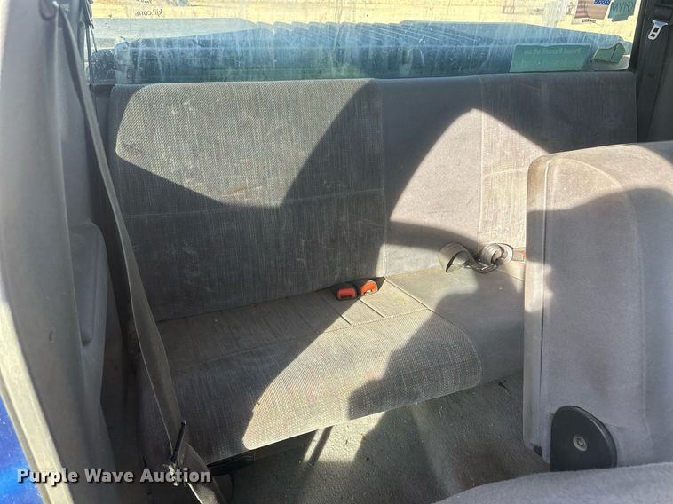 image for item EK9794 1997 Dodge Ram 1500  Club Cab pickup truck
