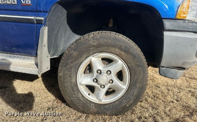 image for item EK9794 1997 Dodge Ram 1500  Club Cab pickup truck