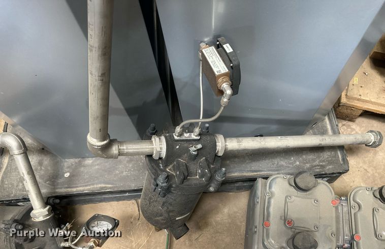 image for item EK9795 (2) fuel pumps