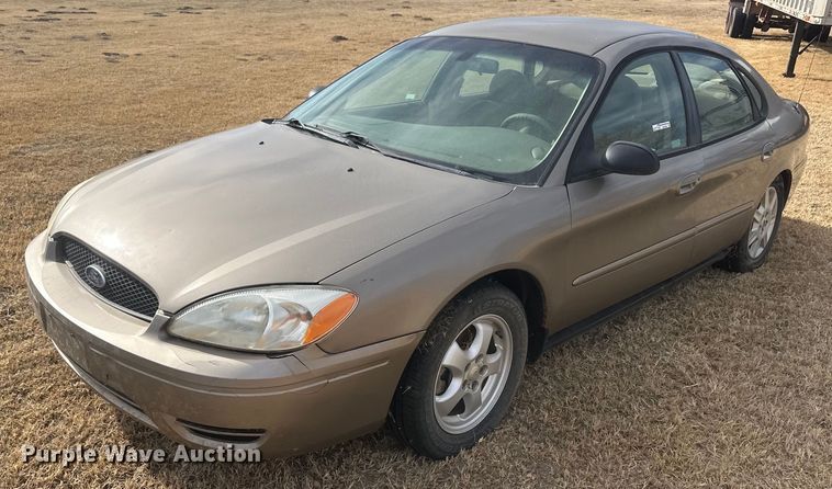 image for item EK9798 2007 Ford Taurus