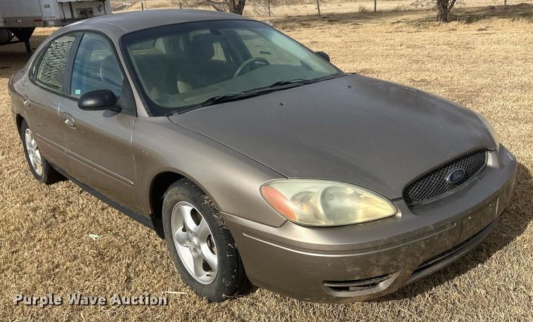 image for item EK9798 2007 Ford Taurus
