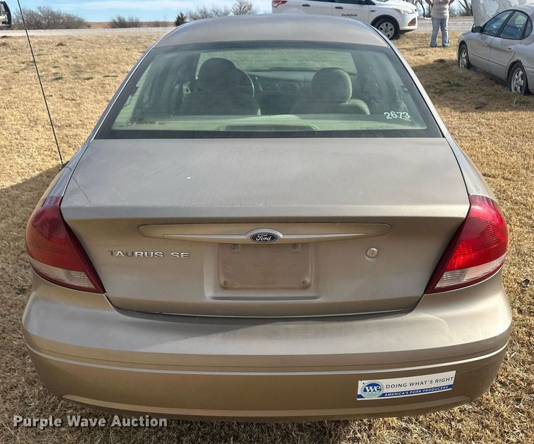 image for item EK9798 2007 Ford Taurus