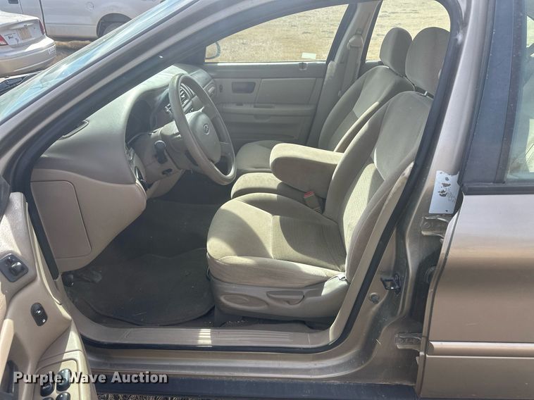 image for item EK9798 2007 Ford Taurus