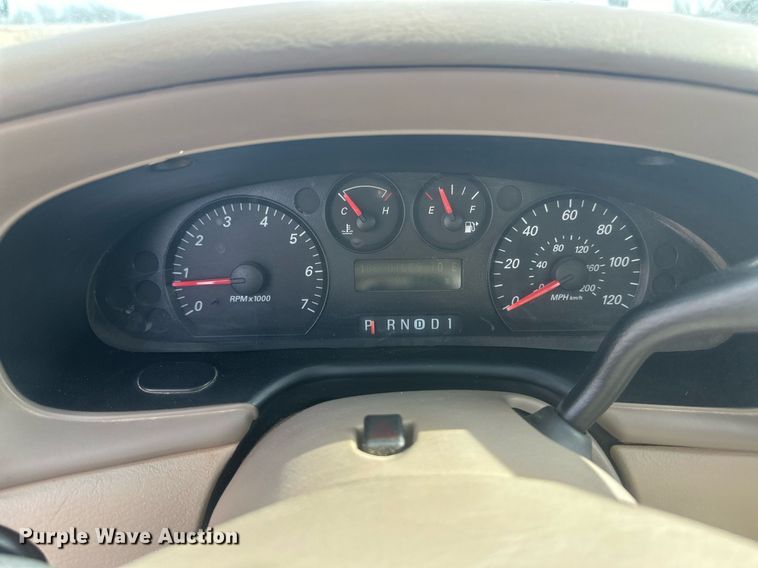 image for item EK9798 2007 Ford Taurus