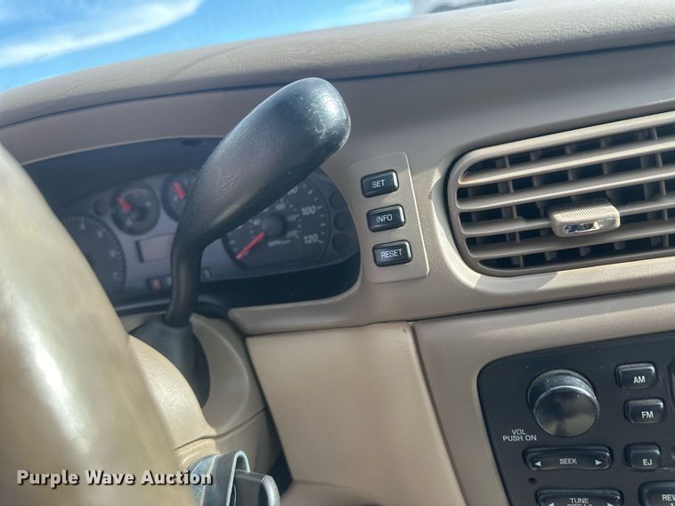 image for item EK9798 2007 Ford Taurus