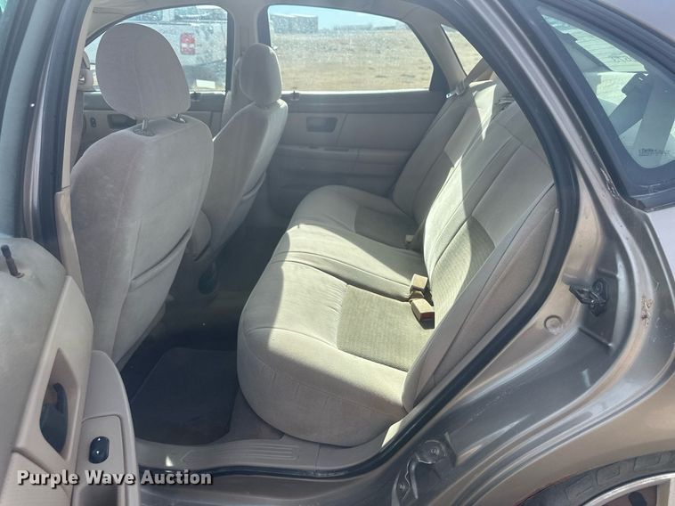 image for item EK9798 2007 Ford Taurus