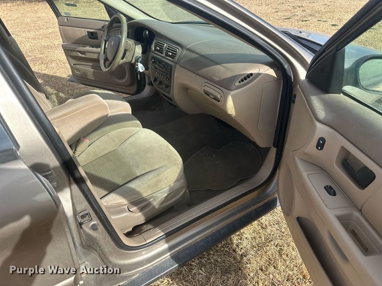 image for item EK9798 2007 Ford Taurus