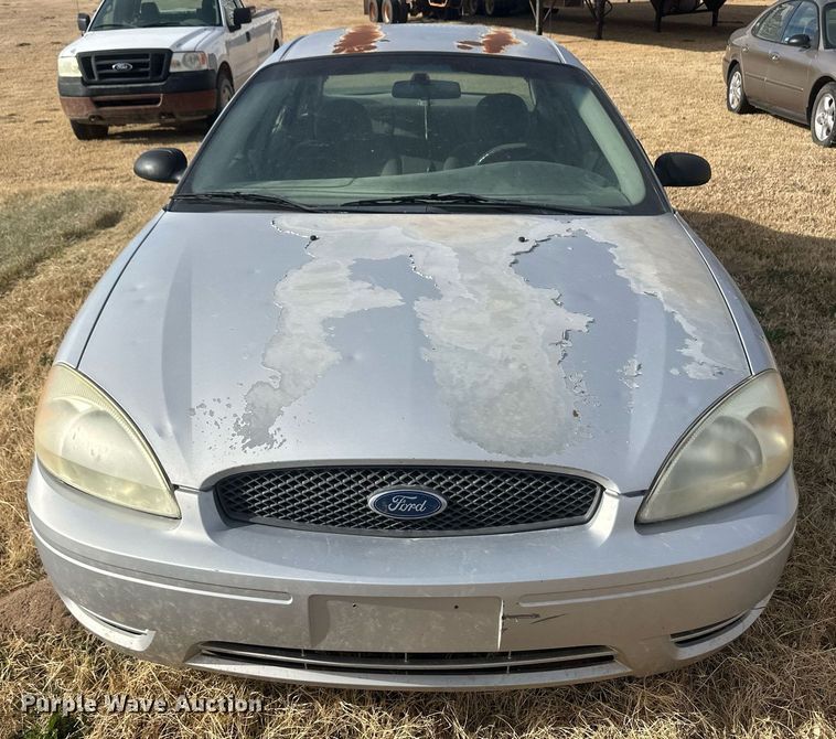 image for item EK9799 2007 Ford Taurus