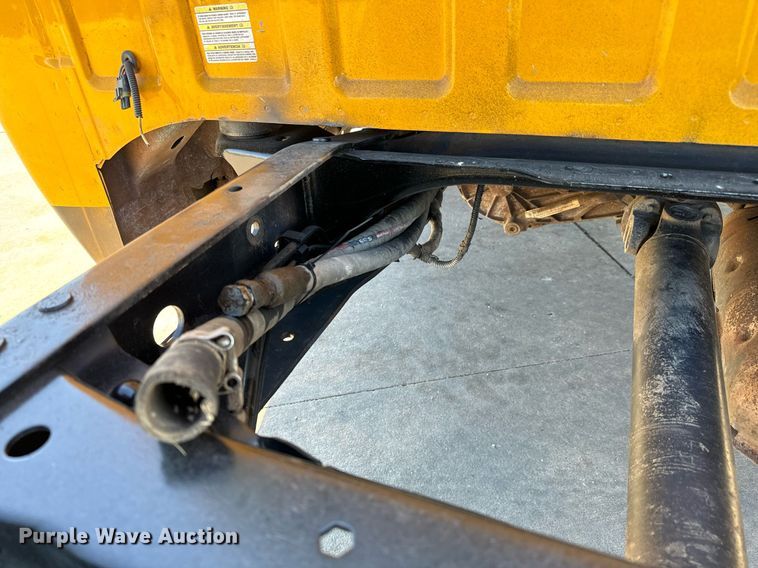 image for item GG9889 2008 Ford F450 Super Duty  truck cab and chassis