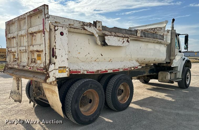 image for item GG9911 2003 Freightliner Business Class M2  dump truck