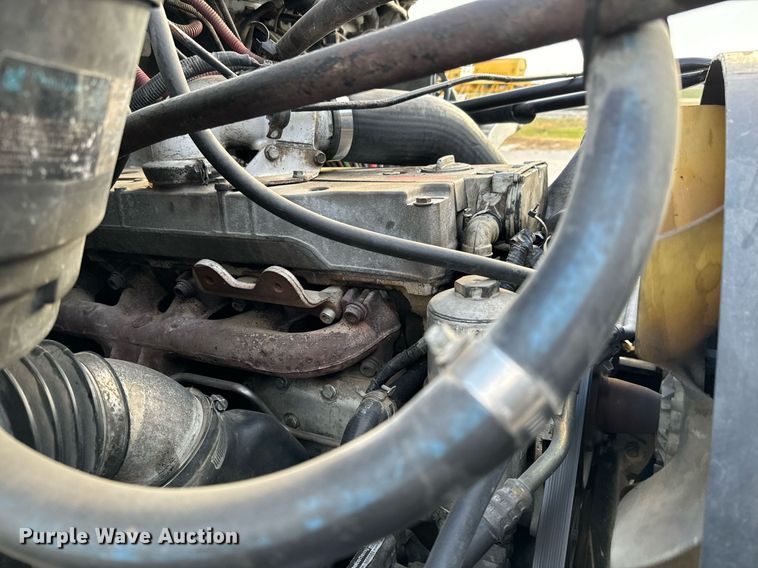 image for item GG9911 2003 Freightliner Business Class M2  dump truck